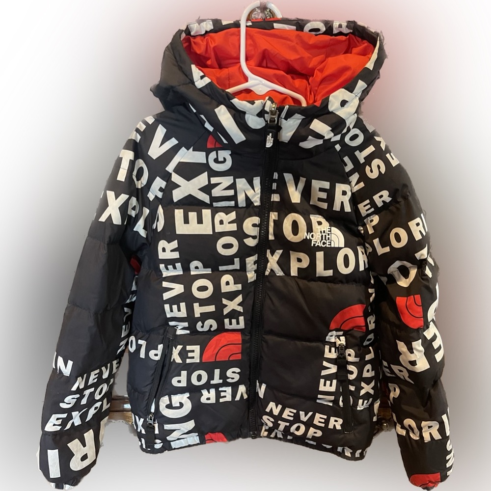 The North face kids Hyalite 550 fill power down jacket, size S (7-8)